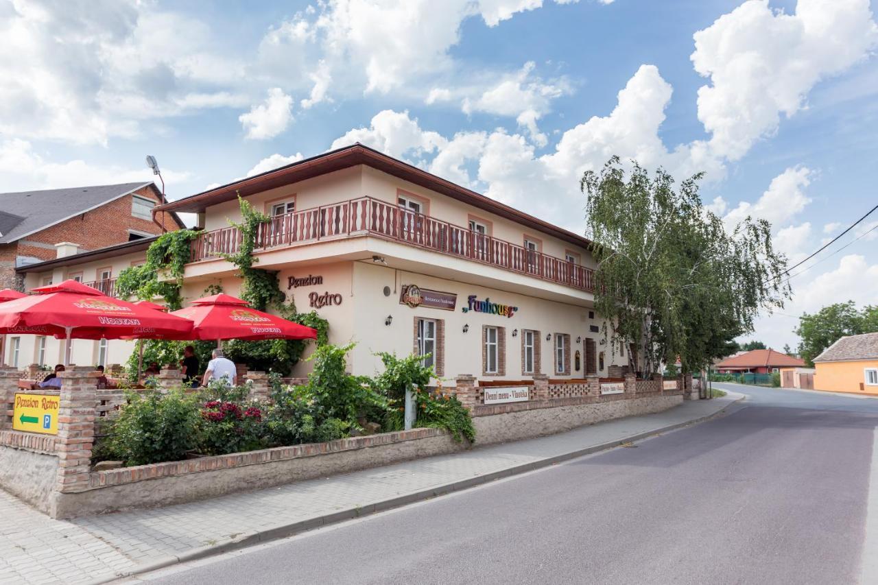 Retro Vrbovec Otel Dış mekan fotoğraf